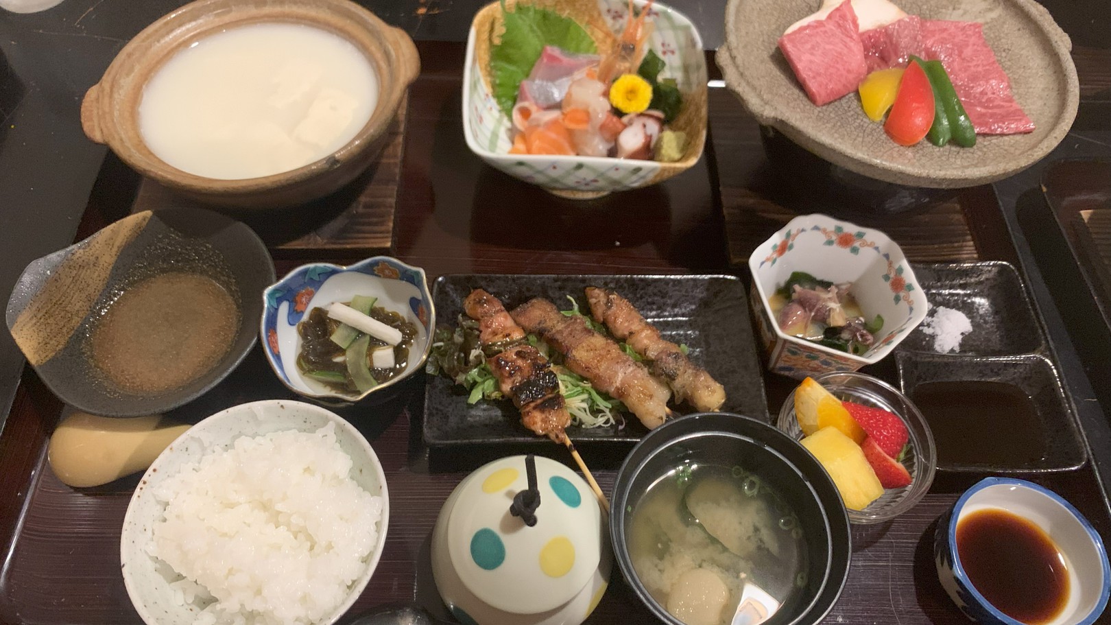 【地元応援！】和多屋×選べる地元商店街飲食店で嬉野の魅力満喫プラン