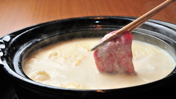 【楽天スーパーSALE】5％OFF温泉湯豆腐スープで味わう特選佐賀牛＆若楠豚しゃぶしゃぶプラン