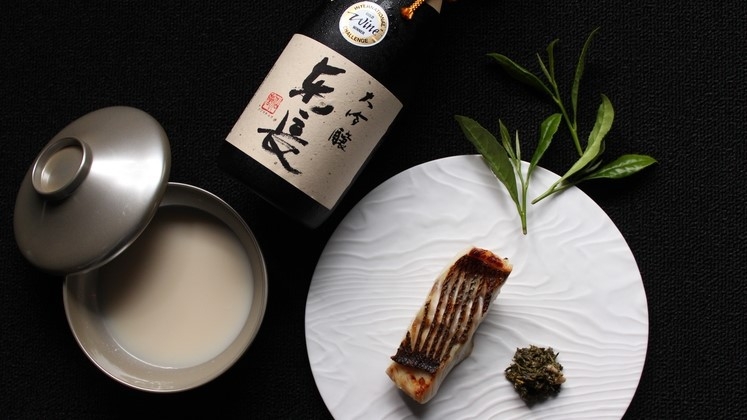 【選べるペアリング付】うれしの茶or日本酒をチョイス〜想〜和敬清寂/レストラン個室食