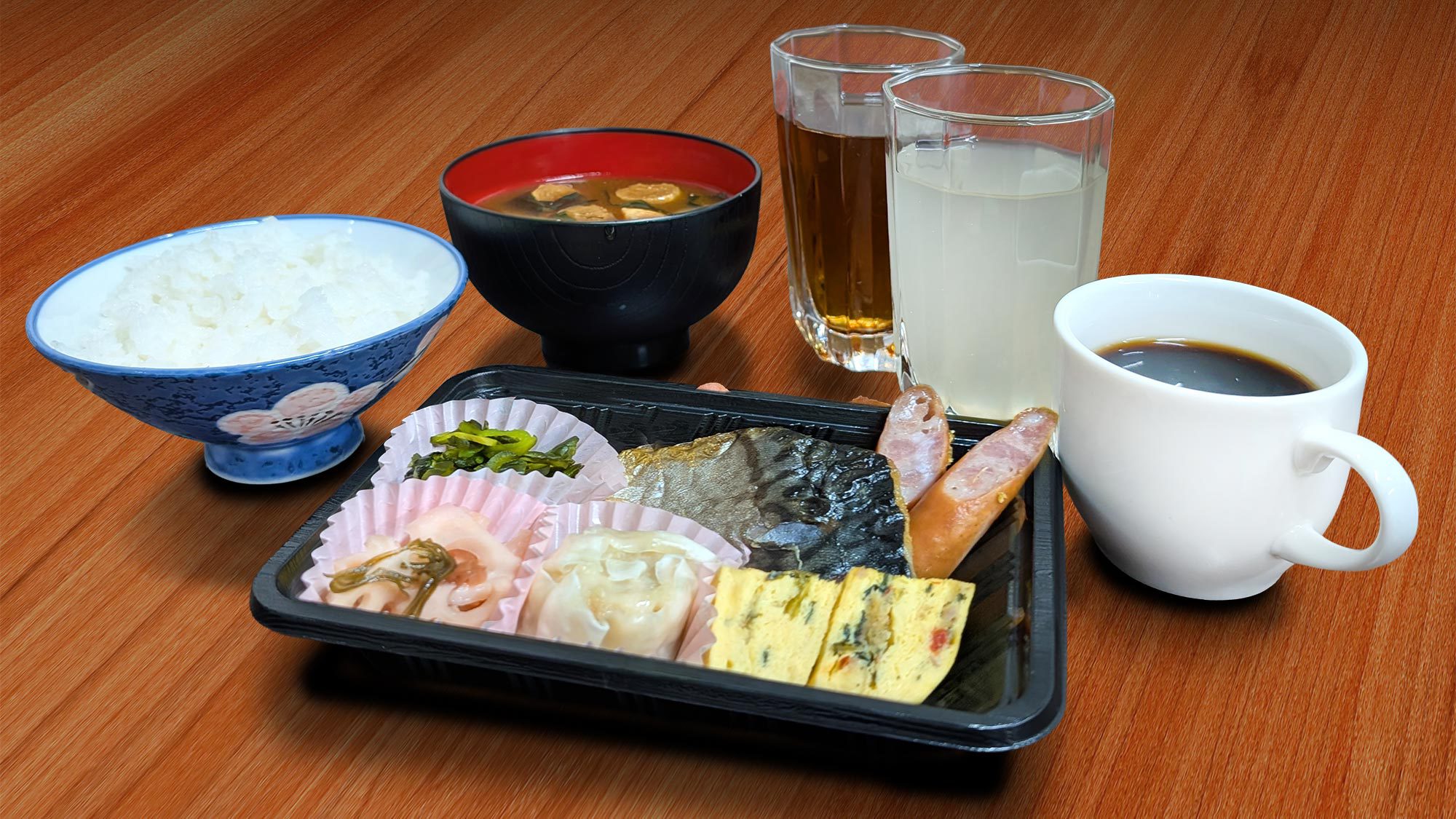 朝食(お弁当形式)