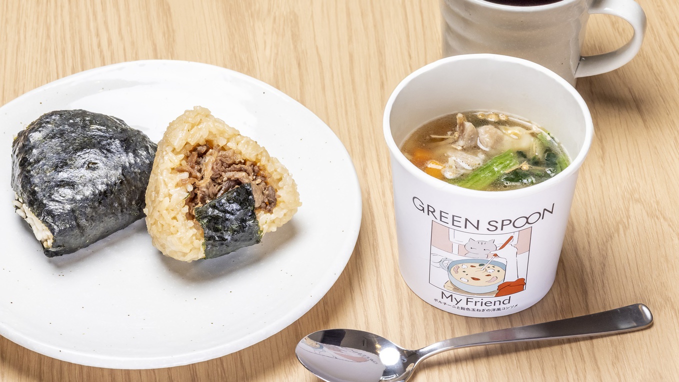 〇【スタンダードプラン】レジャーにも便利！1 泊でも中長期滞在でも快適な客室【2名〜】（朝食付）