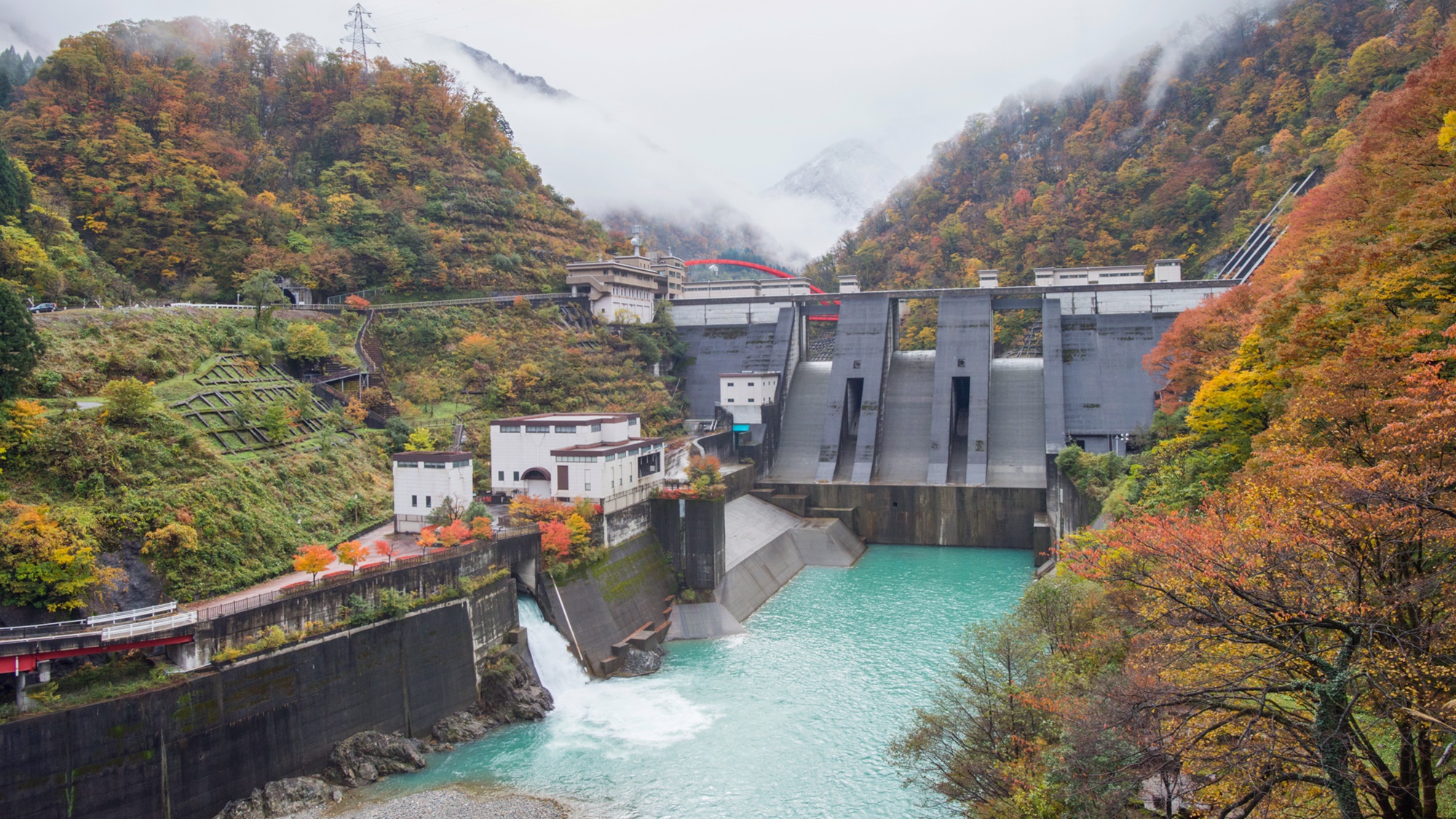 *【景観】当館から宇奈月ダムがご覧いただけます。