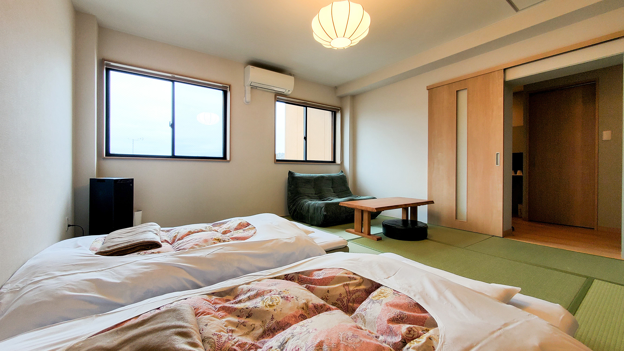 #おまかせ和室　ベッドルームとリビングスペースがシームレスにつながる便利なお部屋。