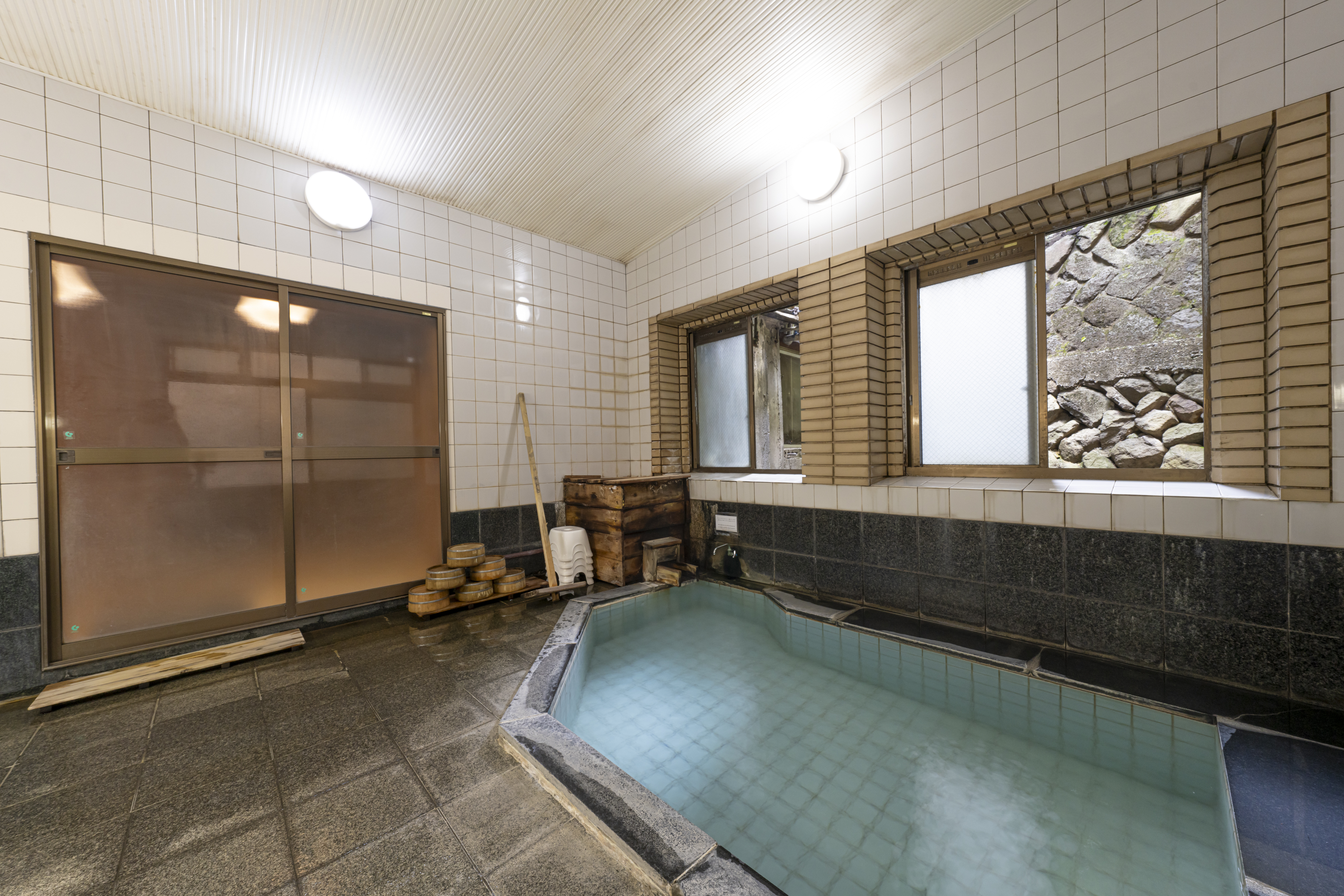 館内温泉（男湯）