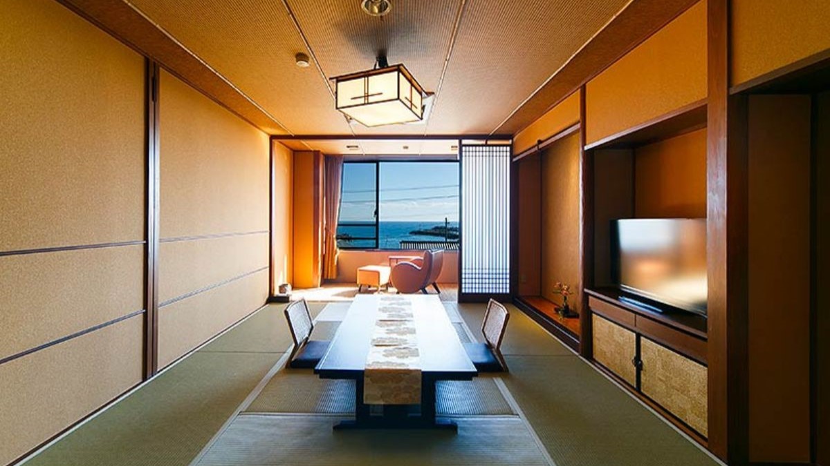 特別室　亜麻色