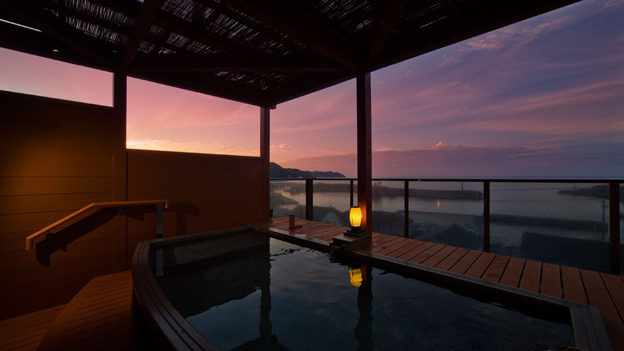 展望温泉露天風呂【翡翠】