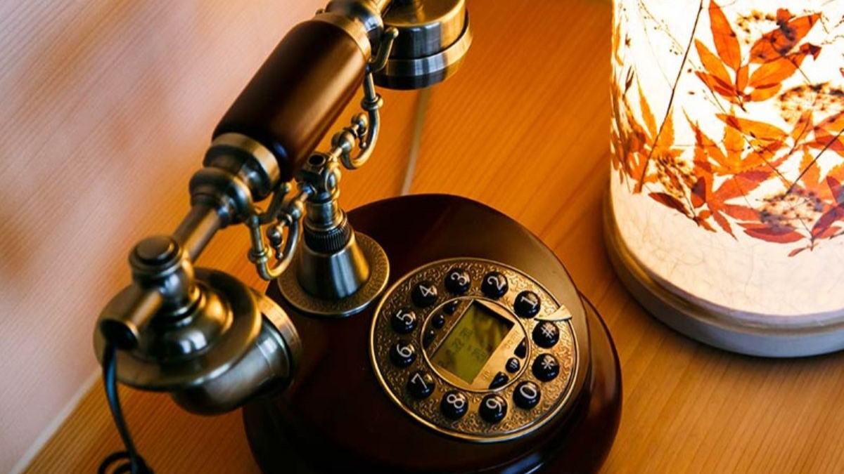 特別室　亜麻色