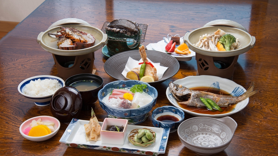 *夕食一例/伊勢えびorあわび