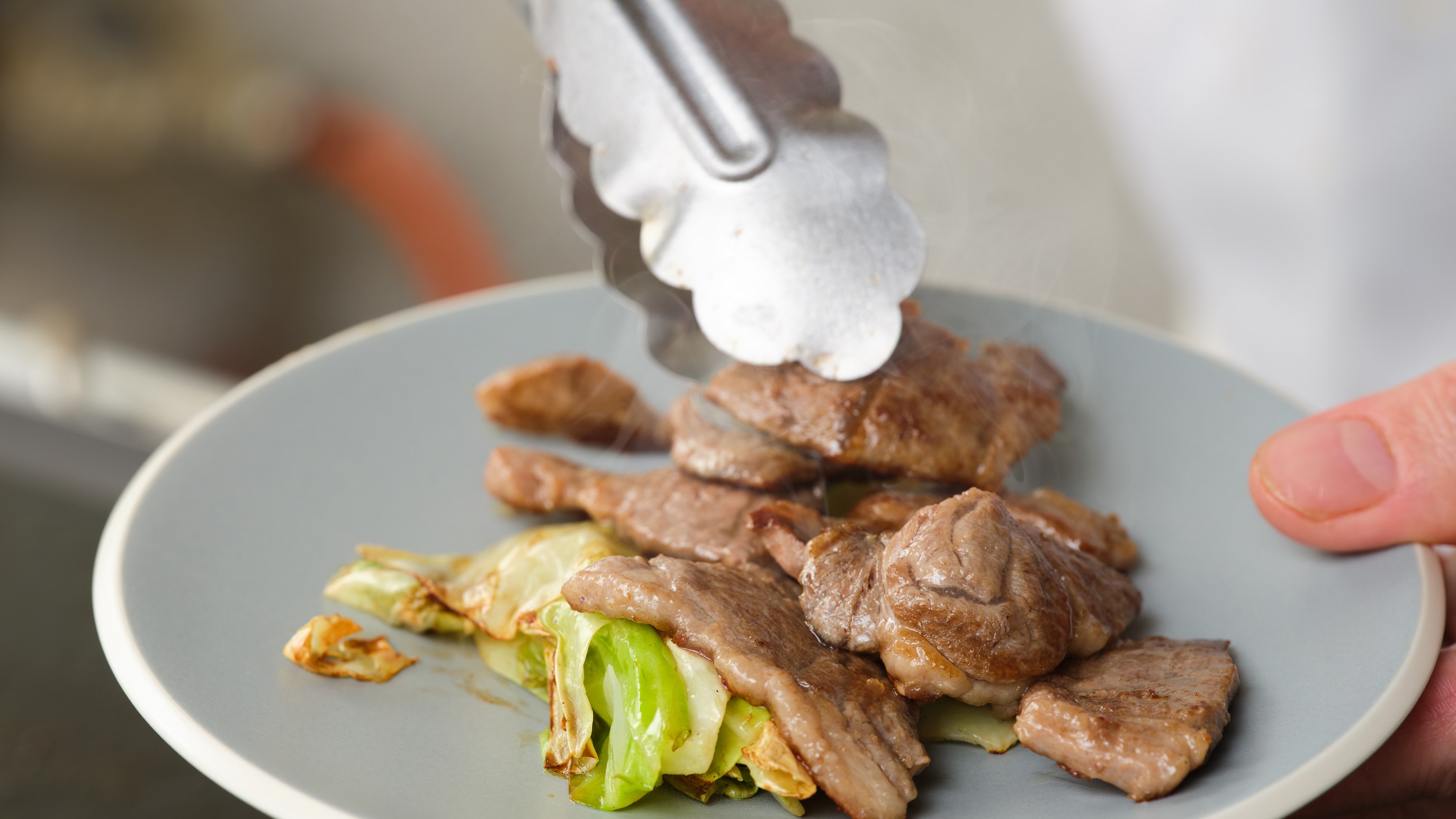 【夕食】北海道名物「ジンギスカン」