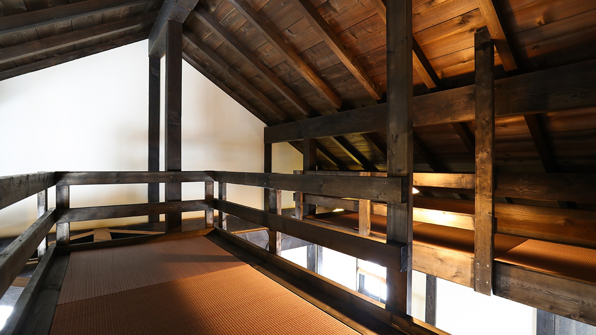 *【七の棟・八の棟（古民家）】内観