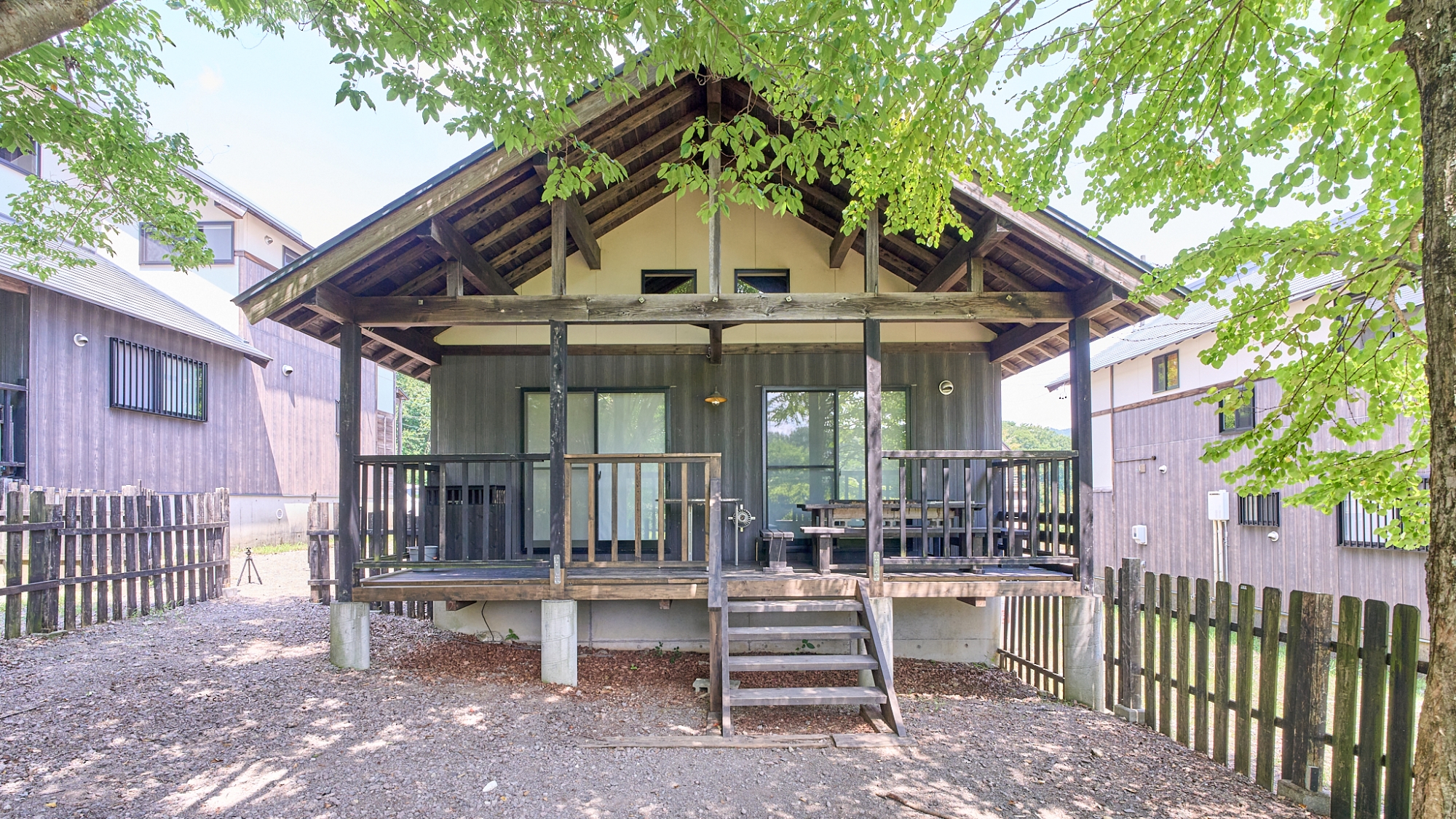 ＊【壱の棟　弐の棟　六の棟（古民家）】BBQデッキ