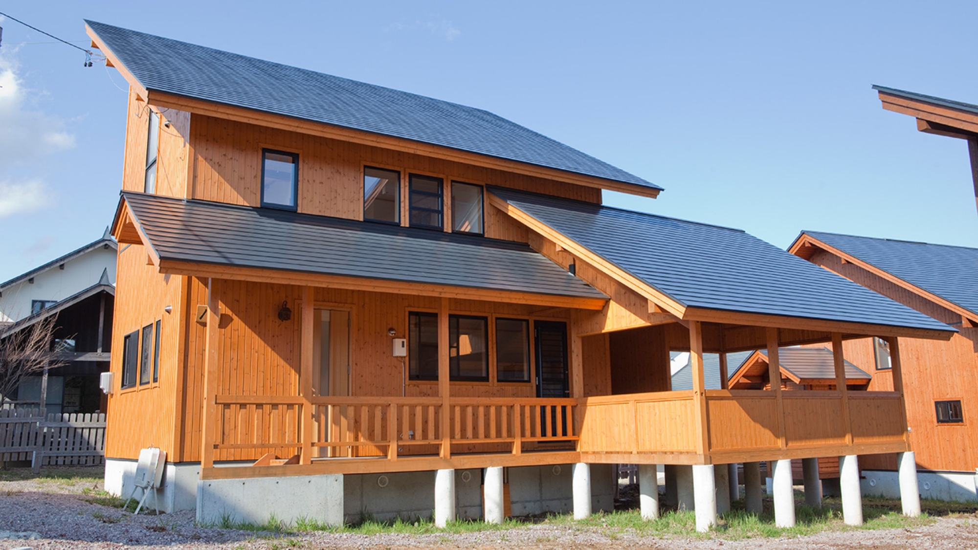 ＊【16棟（BBQ）】外観