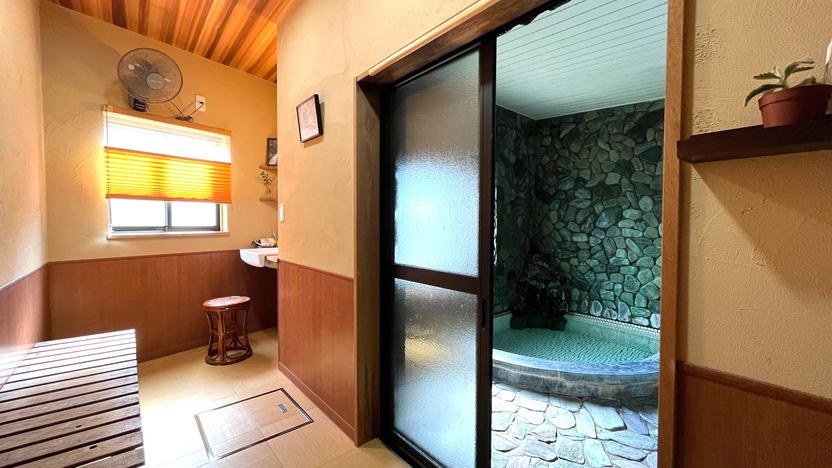 【期間限定】今が旬！『紅ズワイガニ（香住蟹）』を味わう♪紅ズワイガニフルコース