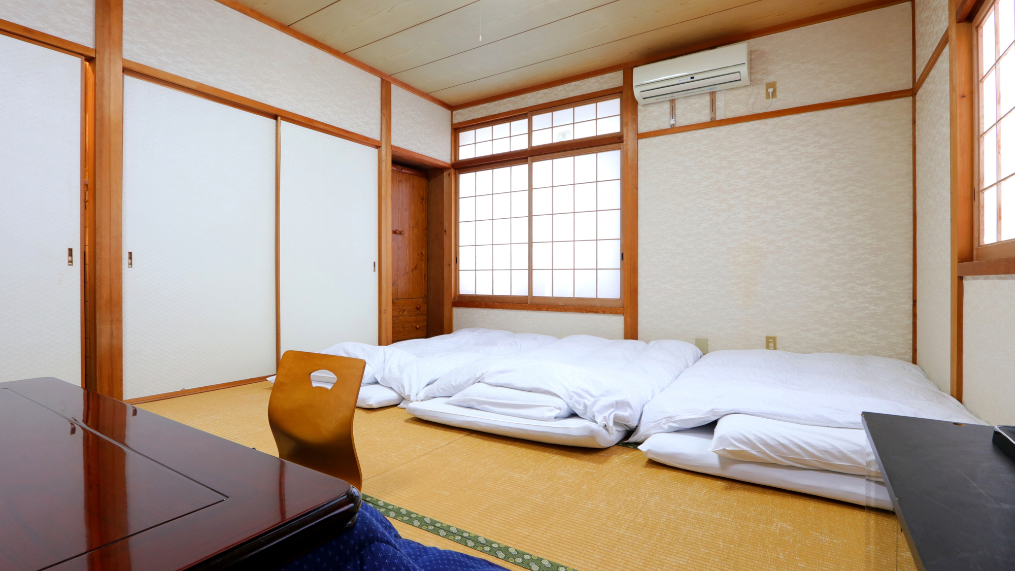 人数によってお部屋を割り振っております。お部屋の指定はできかねます。ご了承ください
