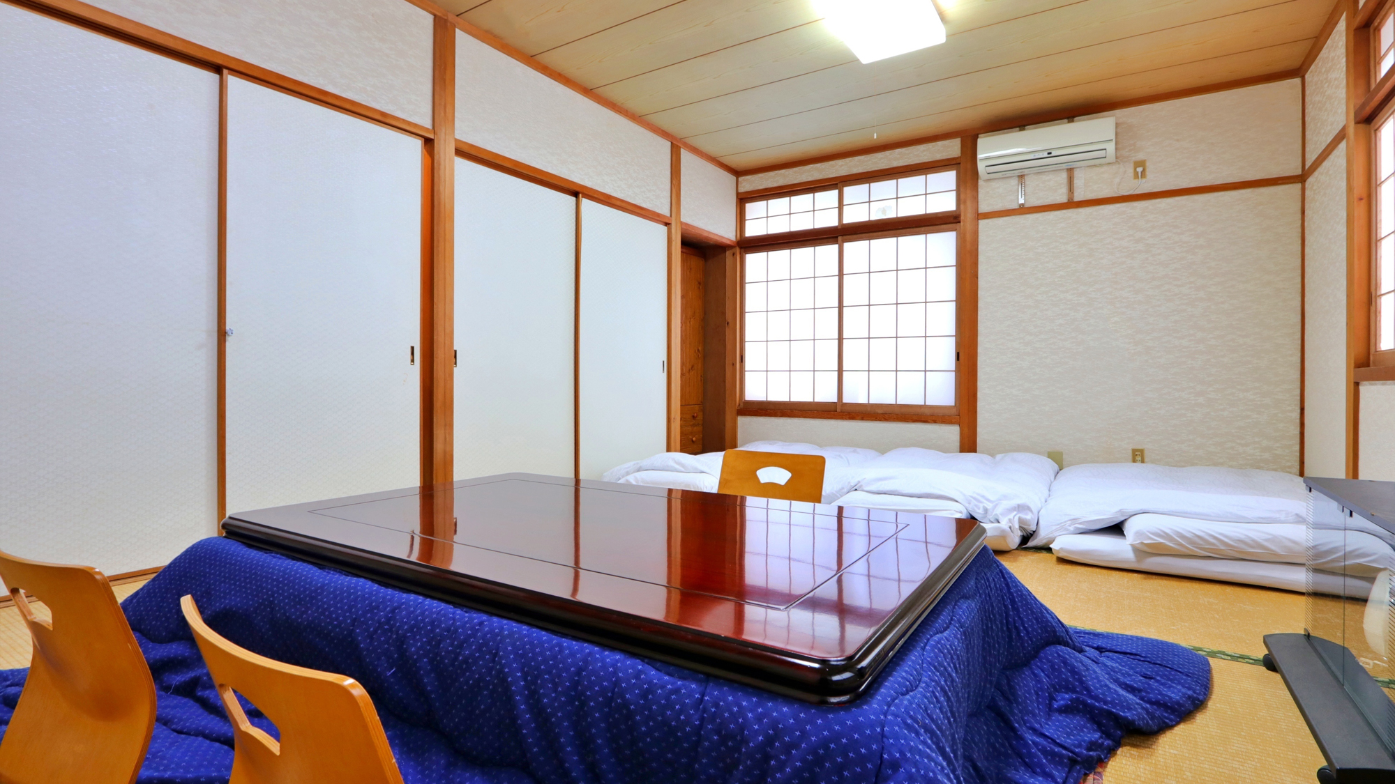 広々お使い頂きたいので4名様までの受入ですが、5名様で1室利用をご希望の際は当館へ一度ご連絡ください