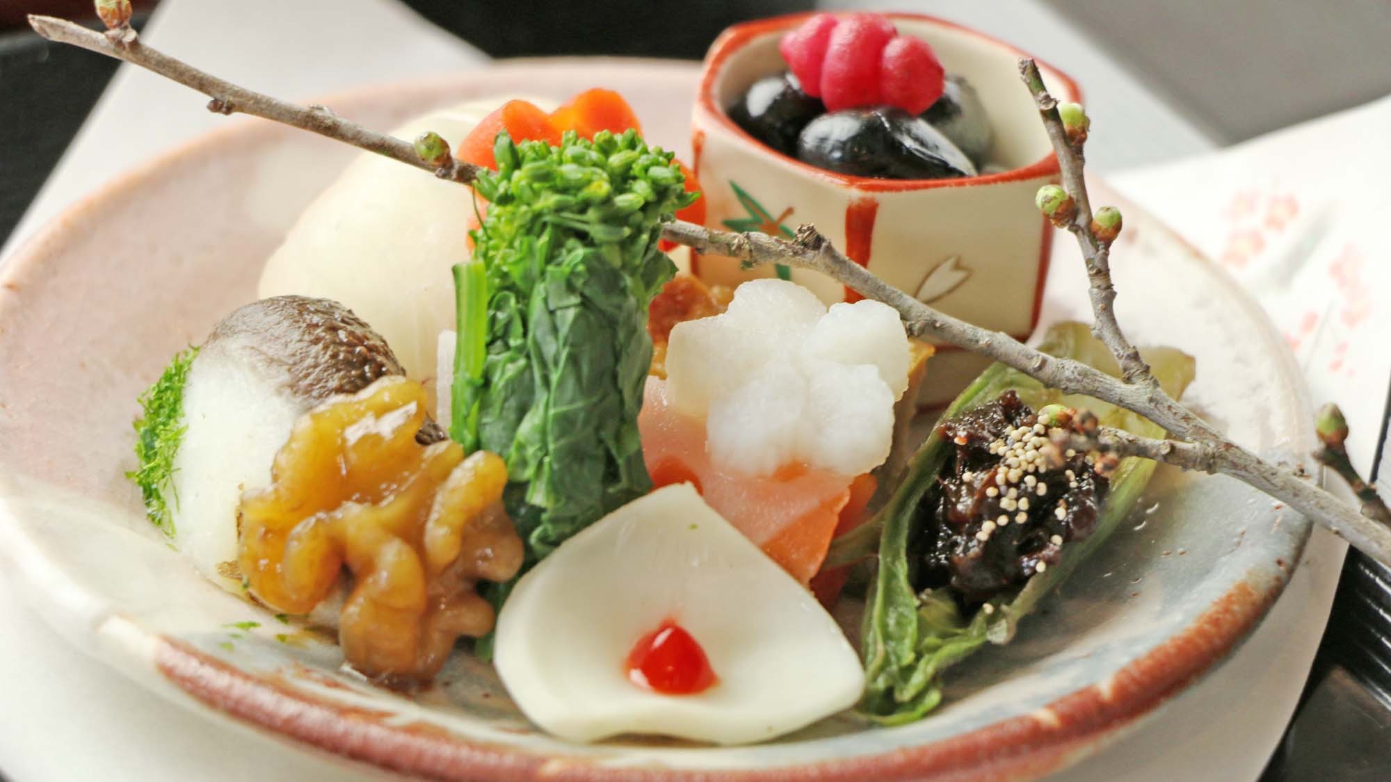 【ヘルシー】野菜がたっぷり　美食ヘルシー創作懐石『小町』