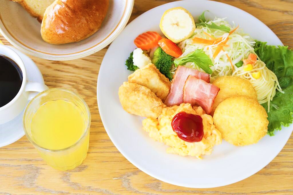朝食 イメージ