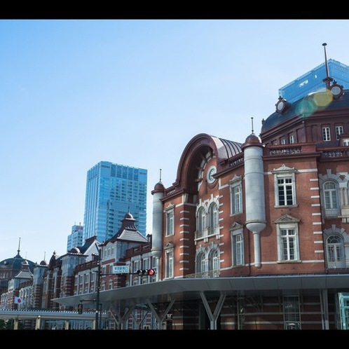 「地下鉄半蔵門線三越前駅より徒歩４分」