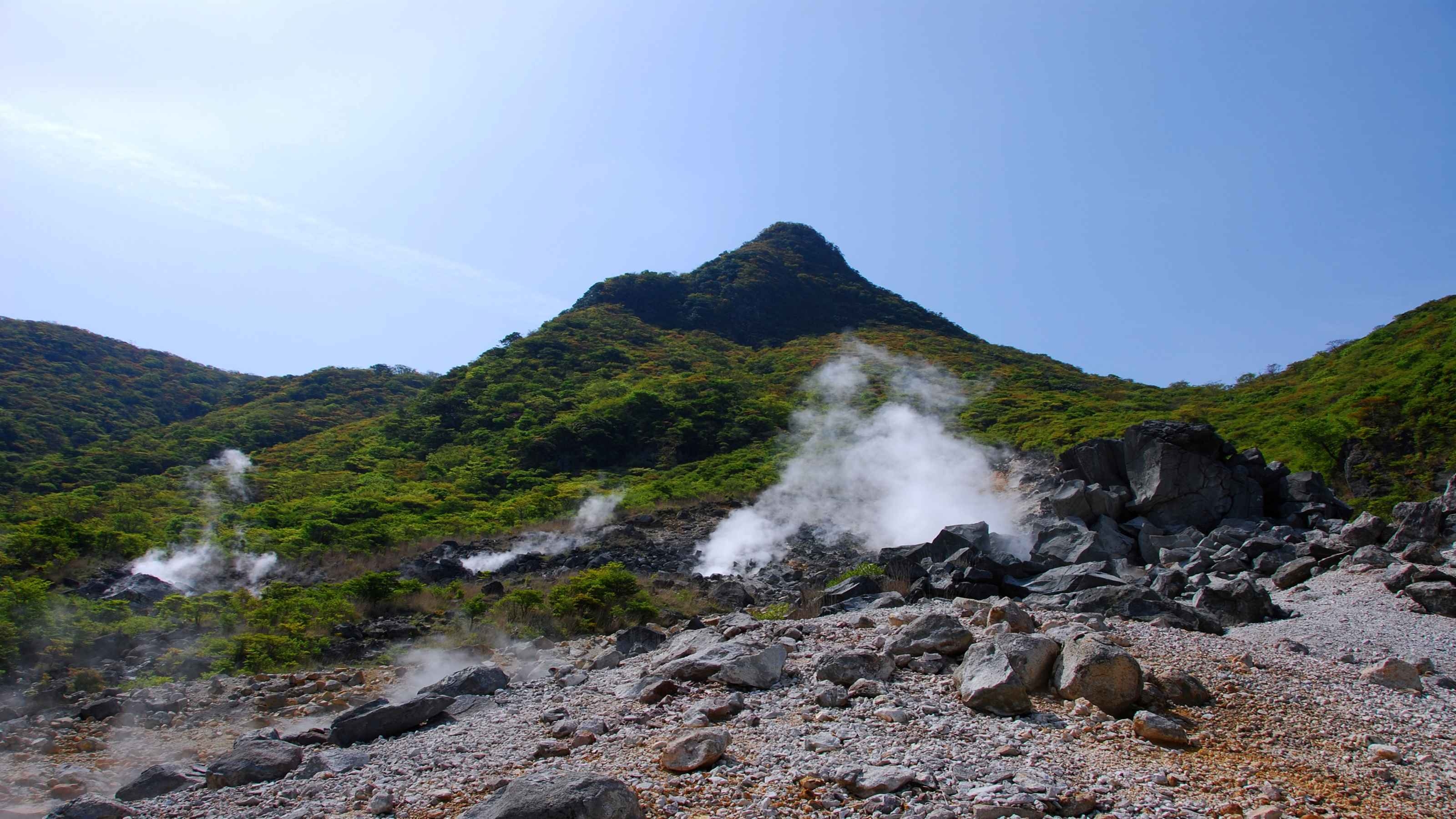【家族旅行におススメ】窓いっぱいの緑と箱根観光を堪能　1泊2食バイキングプラン