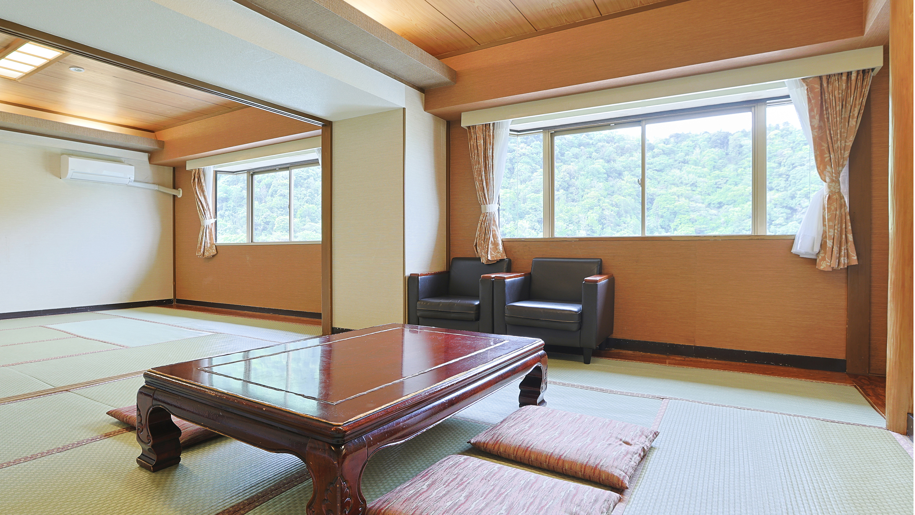 和室大部屋　