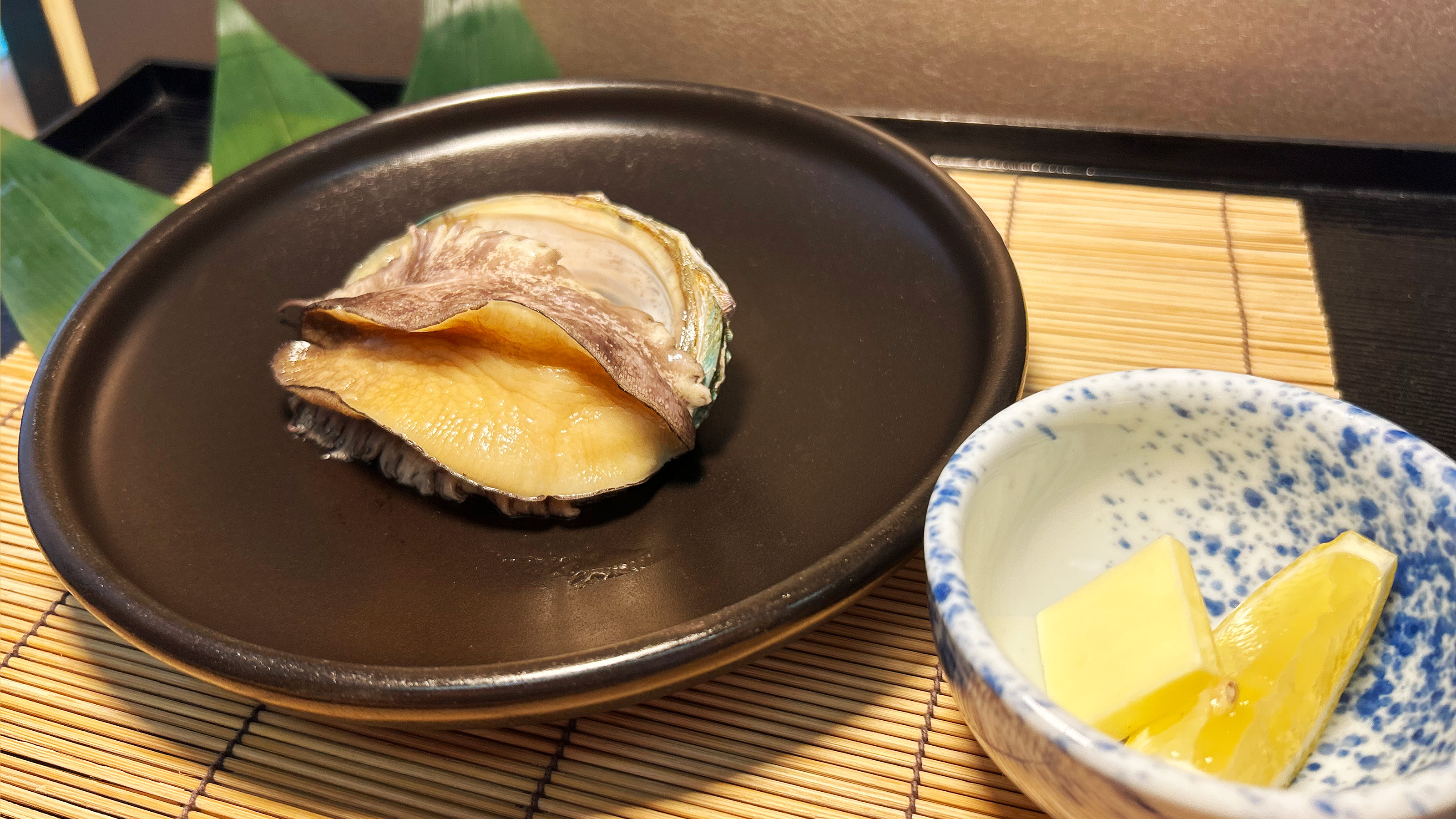 別注文料理【あわびの陶板焼き】