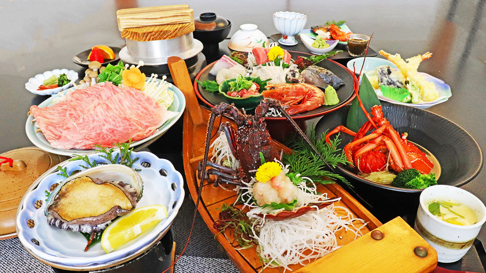 【NEW彩（いろどり）御膳】伊勢海老造り・具足煮付き！更に・鮑踊り焼き・お造りと旬のお刺身盛合せ★