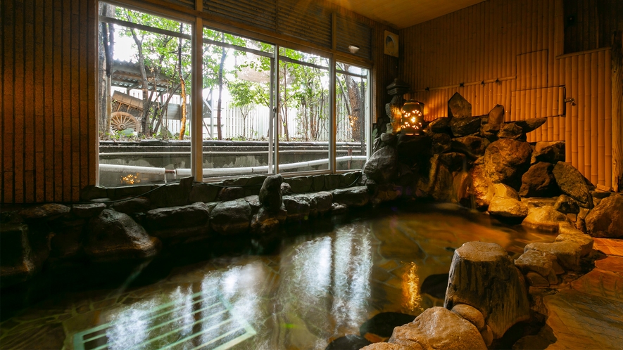 【貸切風呂（家族風呂）】岩造りの「安心湯」吉田屋内では一番大きな貸切風呂