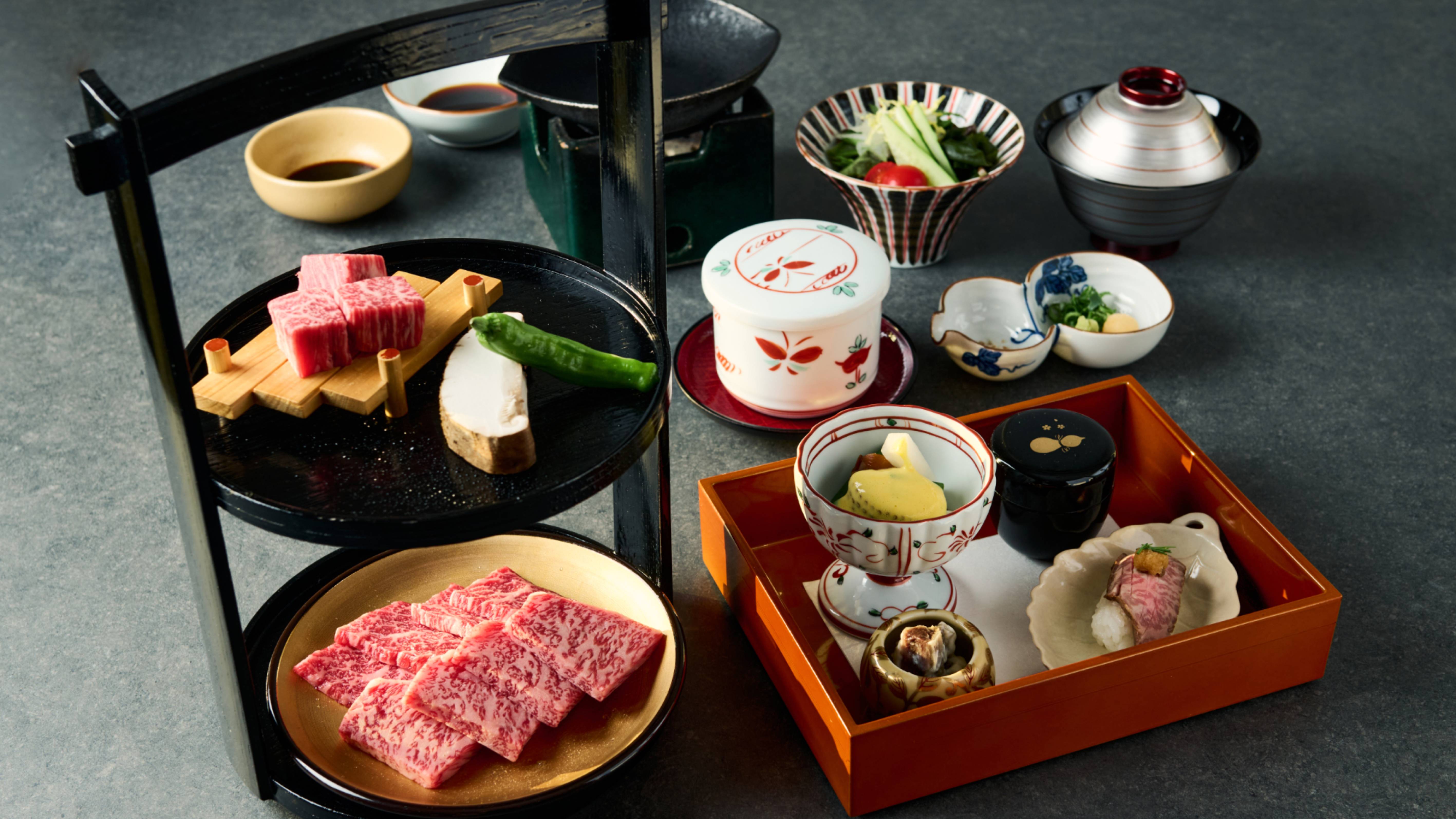 夕食：熊野牛すてーき会席　※イメージ