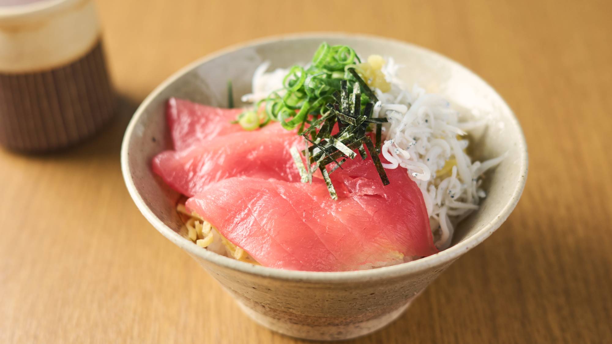 朝食：バイキング_手作り海鮮丼
