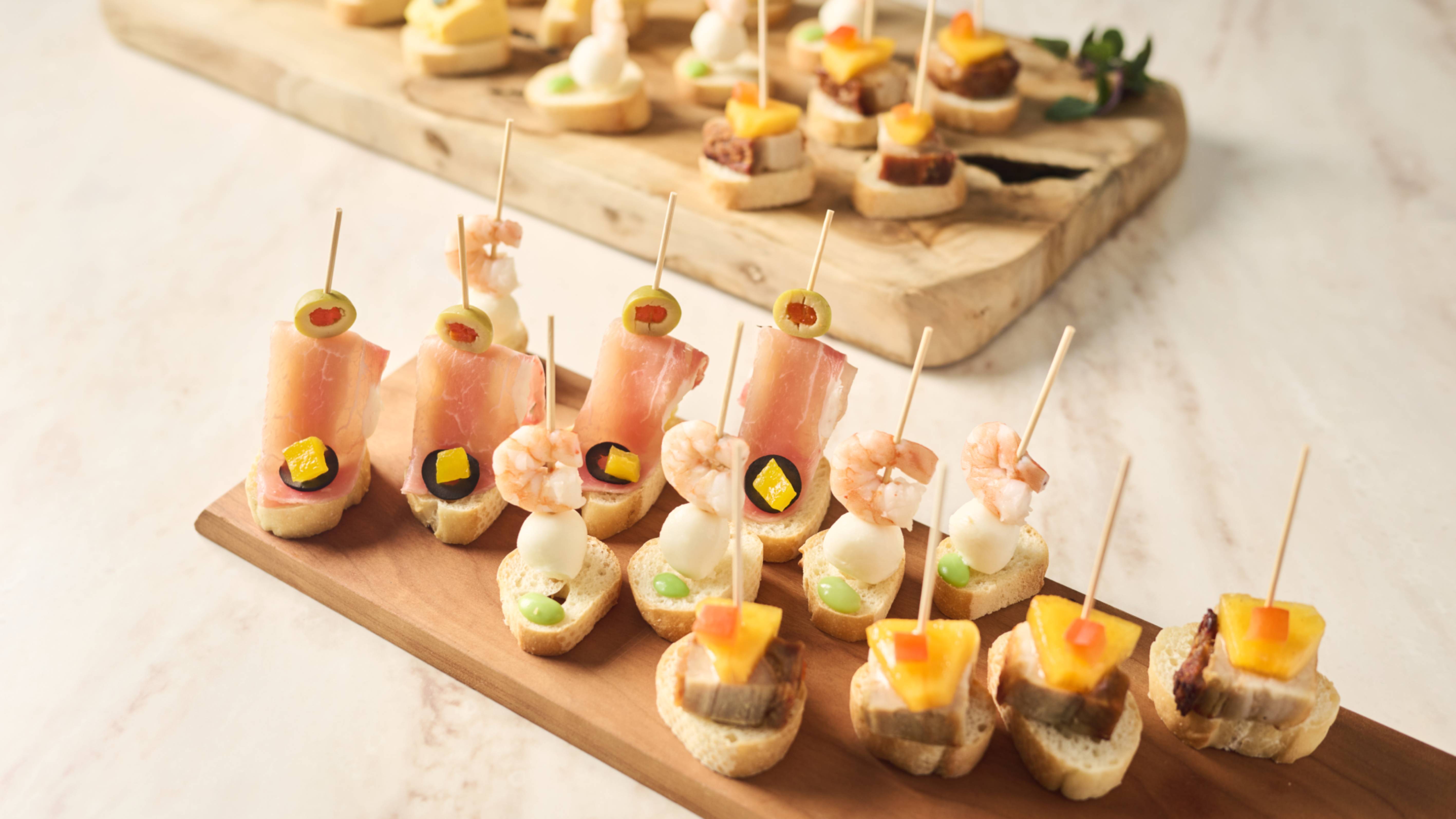 夕食：バイキング_ピンチョス