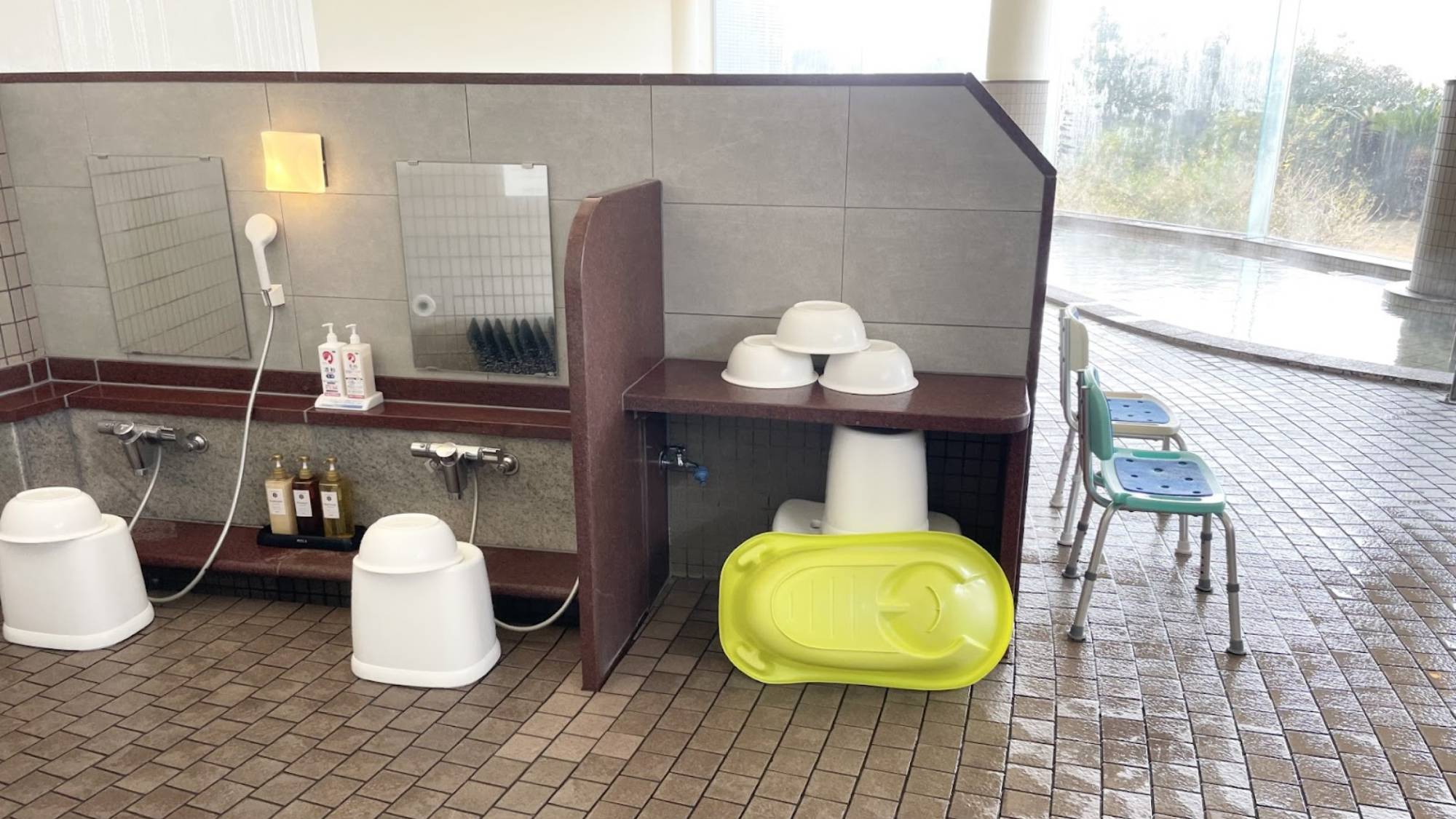 大浴場：ベビーバスもご用意しております