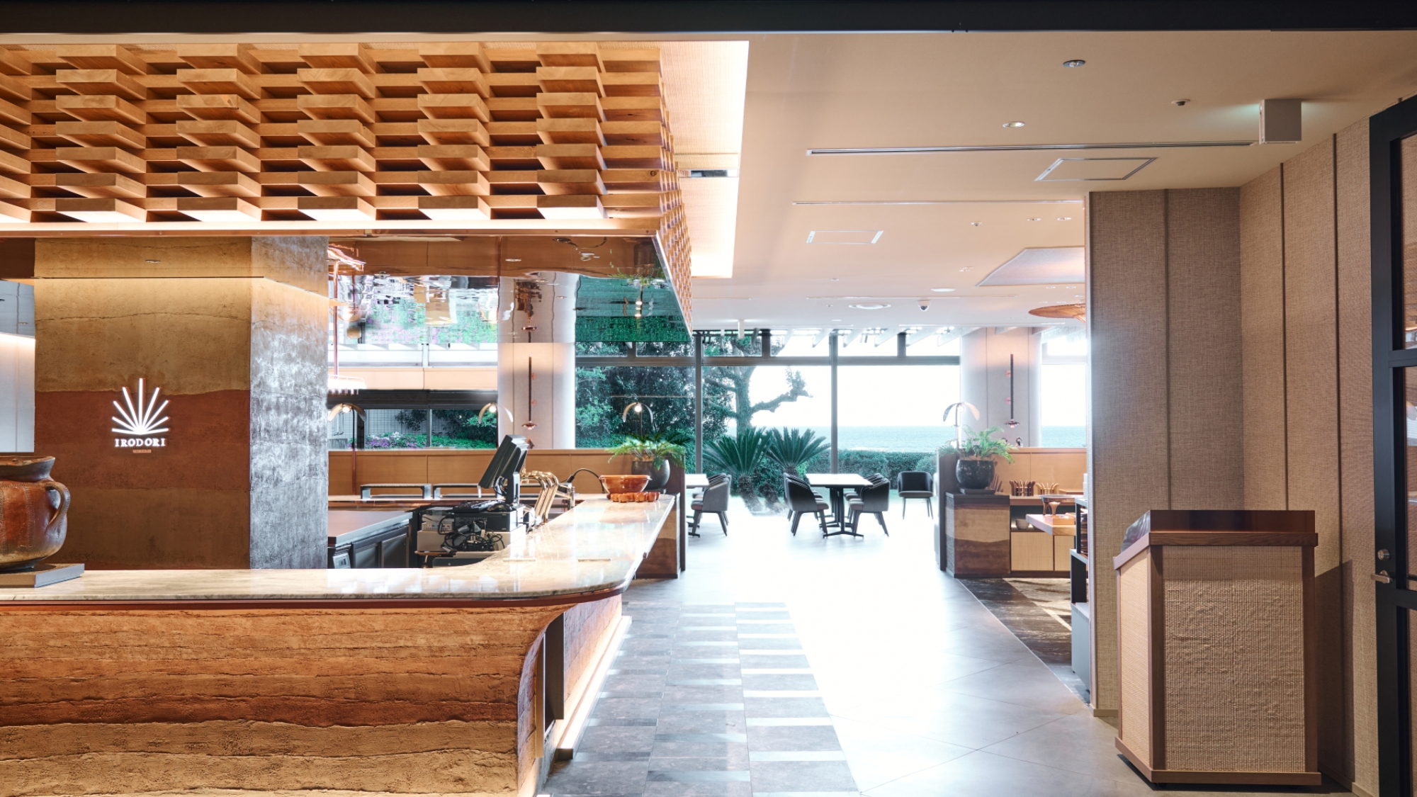 THE　DINING「IRODORI」