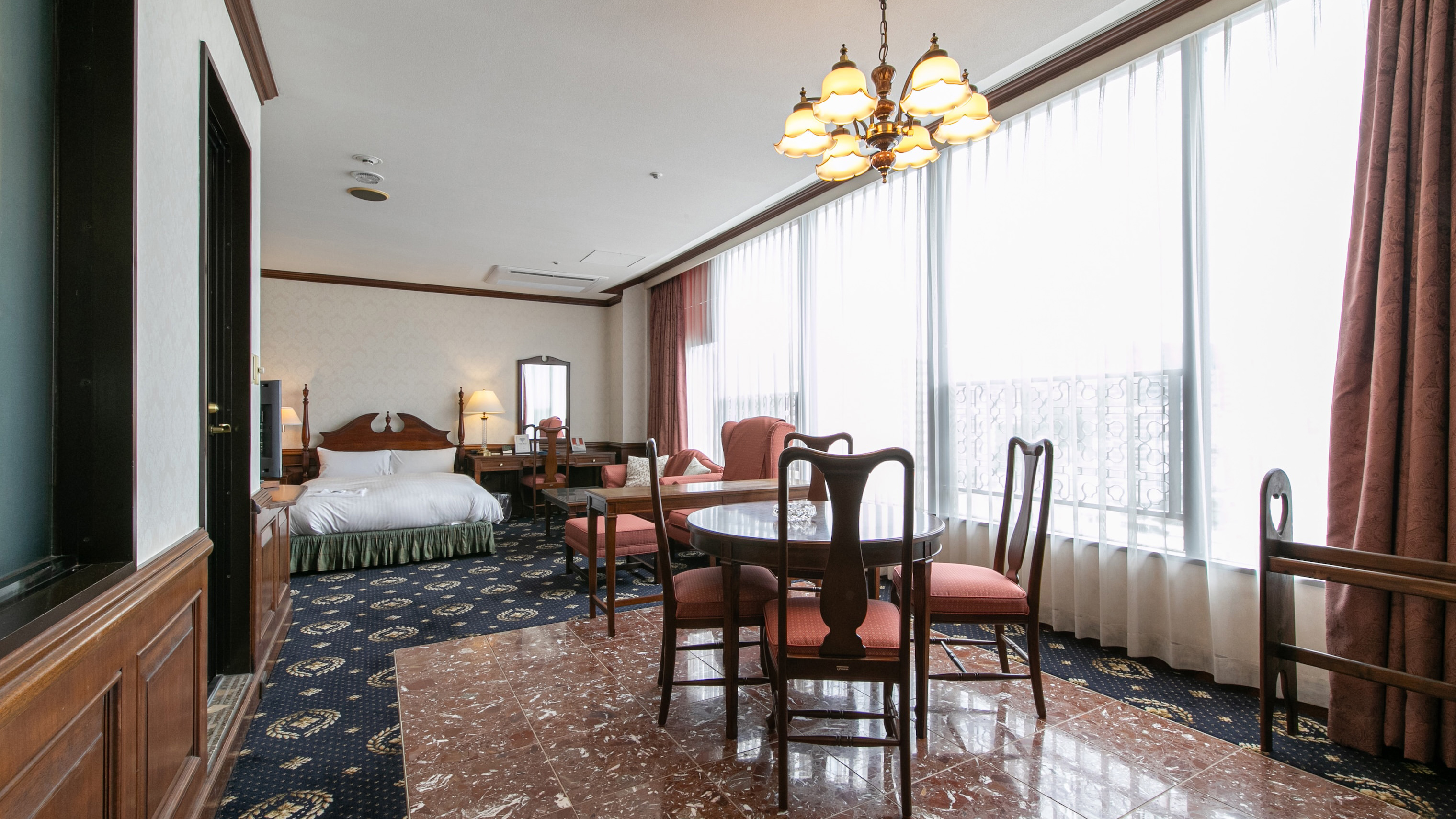 【喫煙】デラックスツイン（ラグジュアリーツイン）