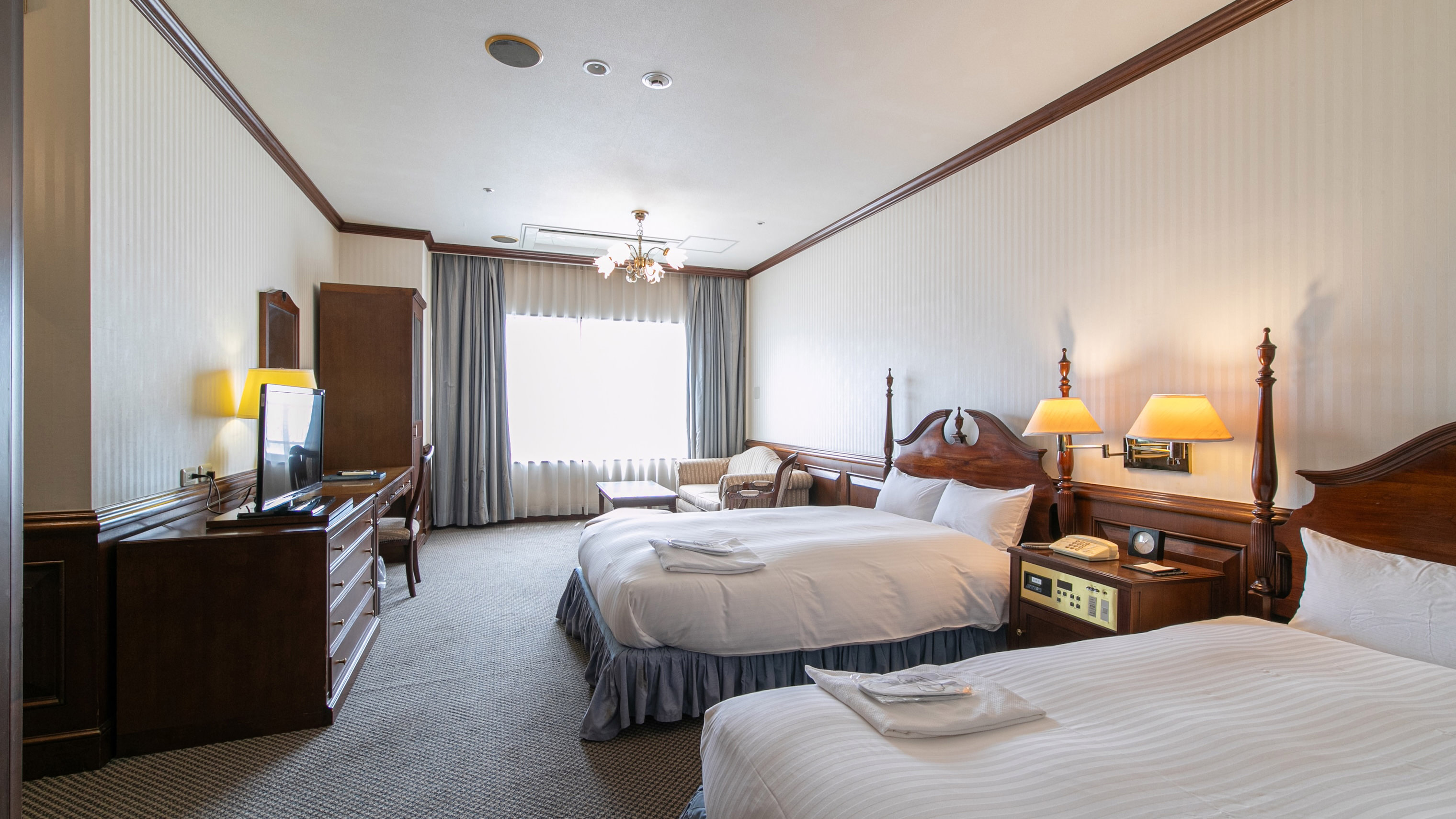 【禁煙】デラックスツイン（ラグジュアリーツイン）