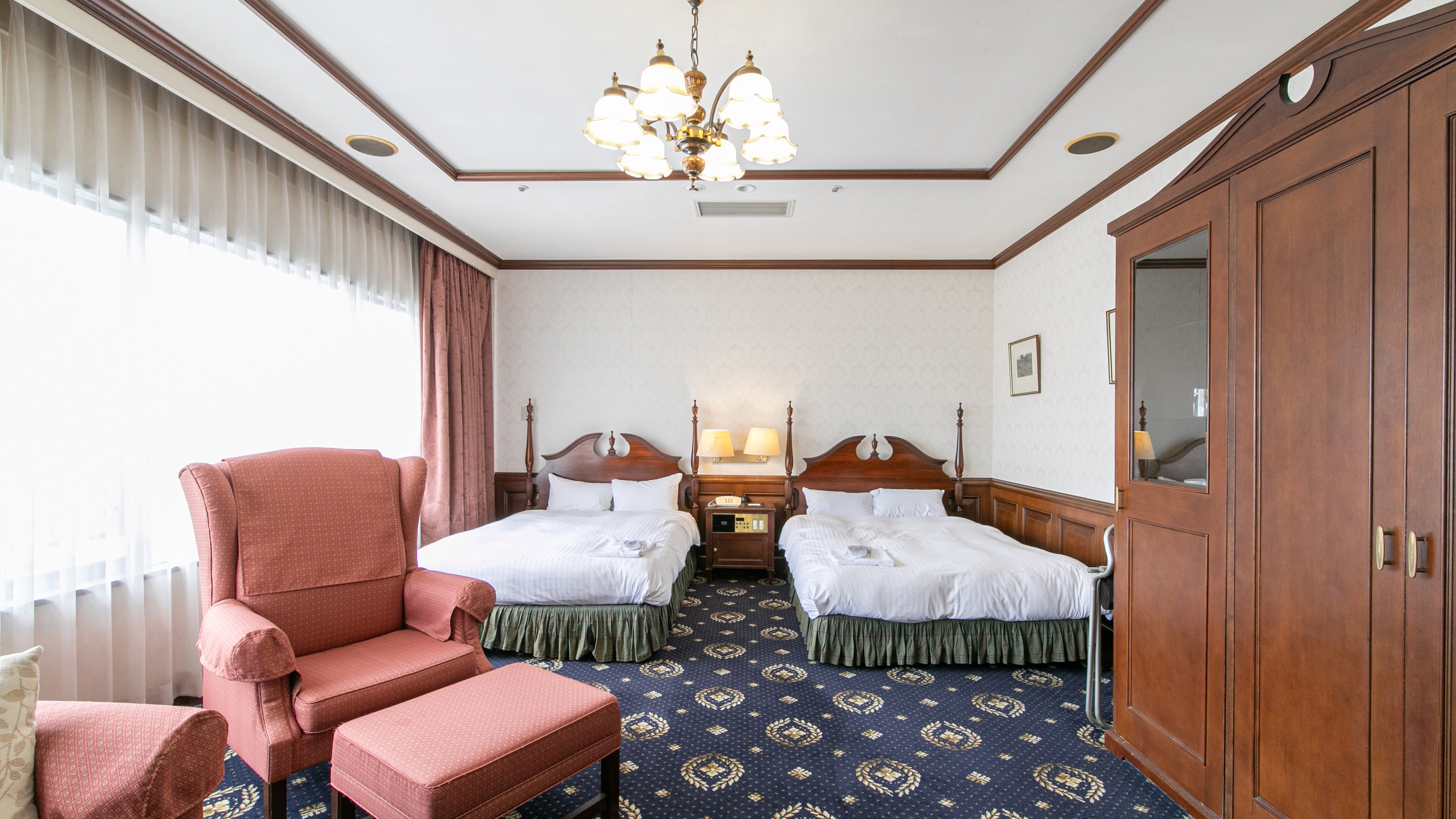 【喫煙】デラックスツイン（ラグジュアリーツイン）