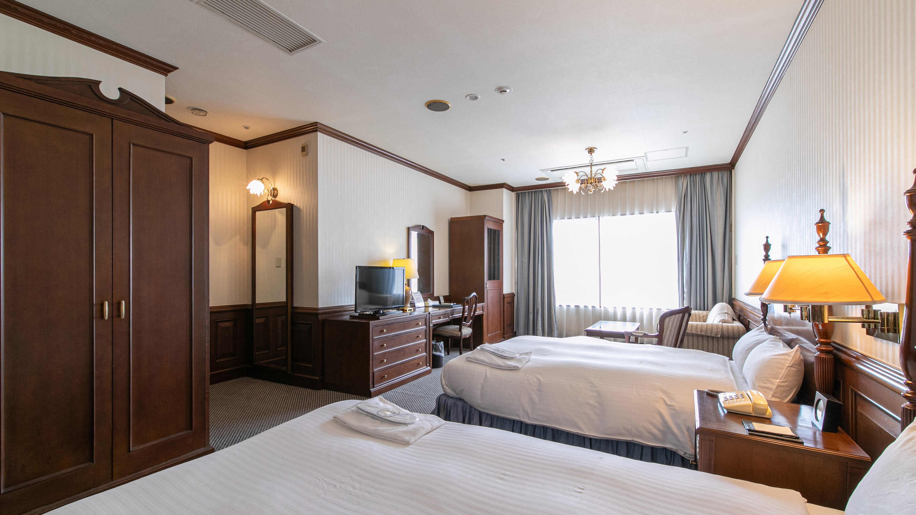 【禁煙】デラックスツイン（ラグジュアリーツイン）