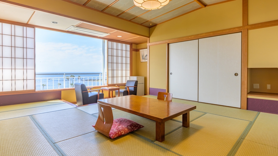 太平洋を望む海側のお部屋でリフレッシュ♪　1泊2食バイキングプラン