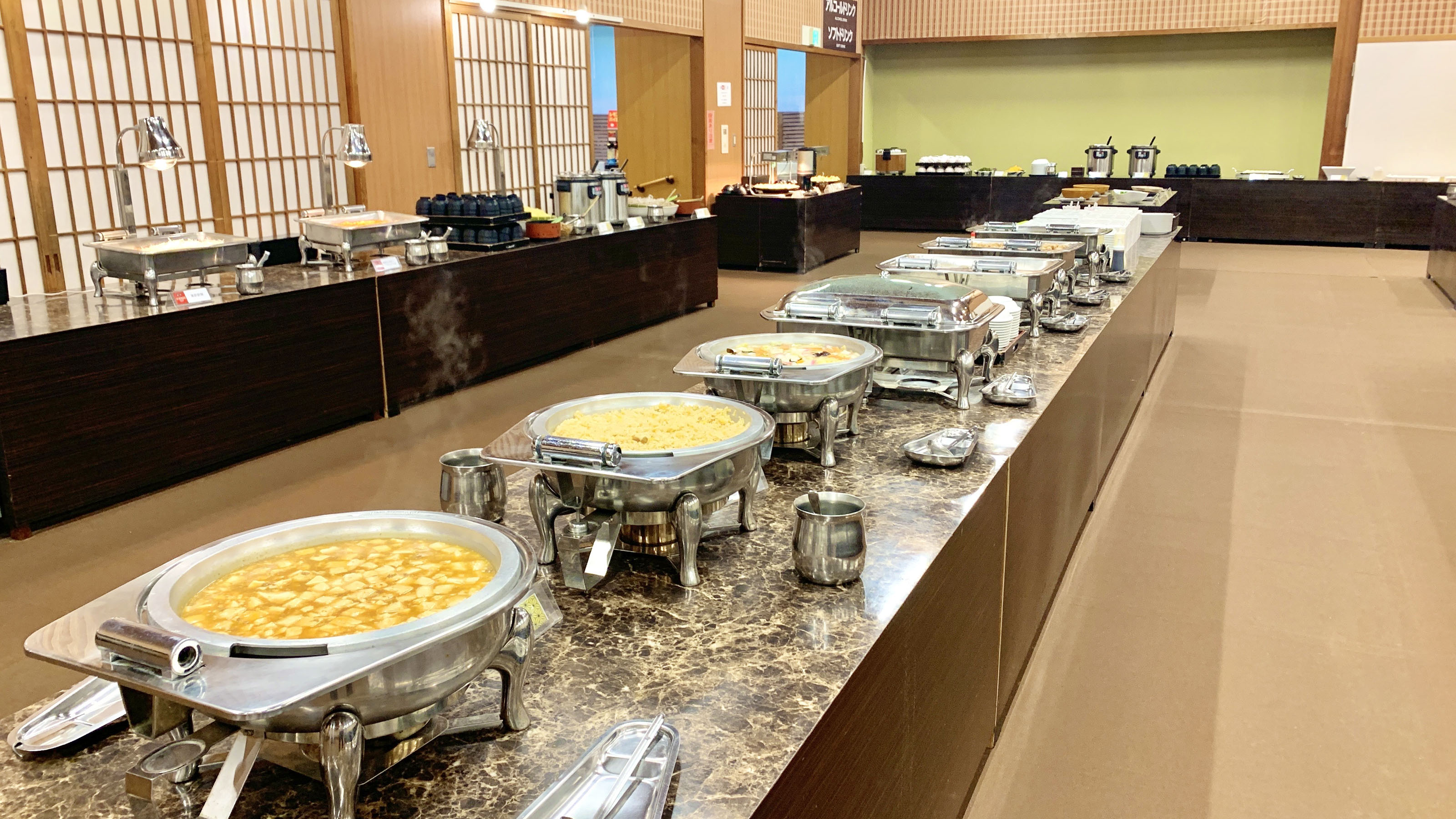 夕食バイキング一例