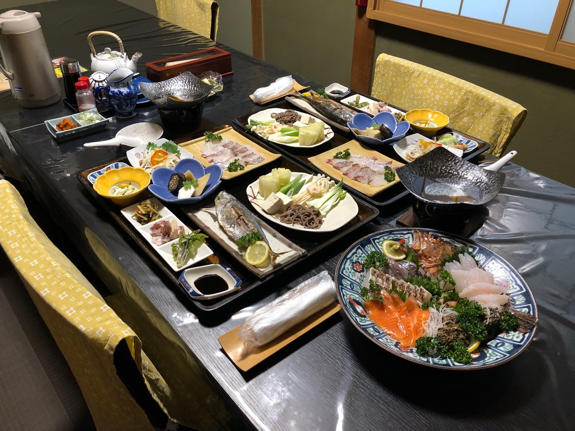 夕食おまかせプラン【朝食付き】