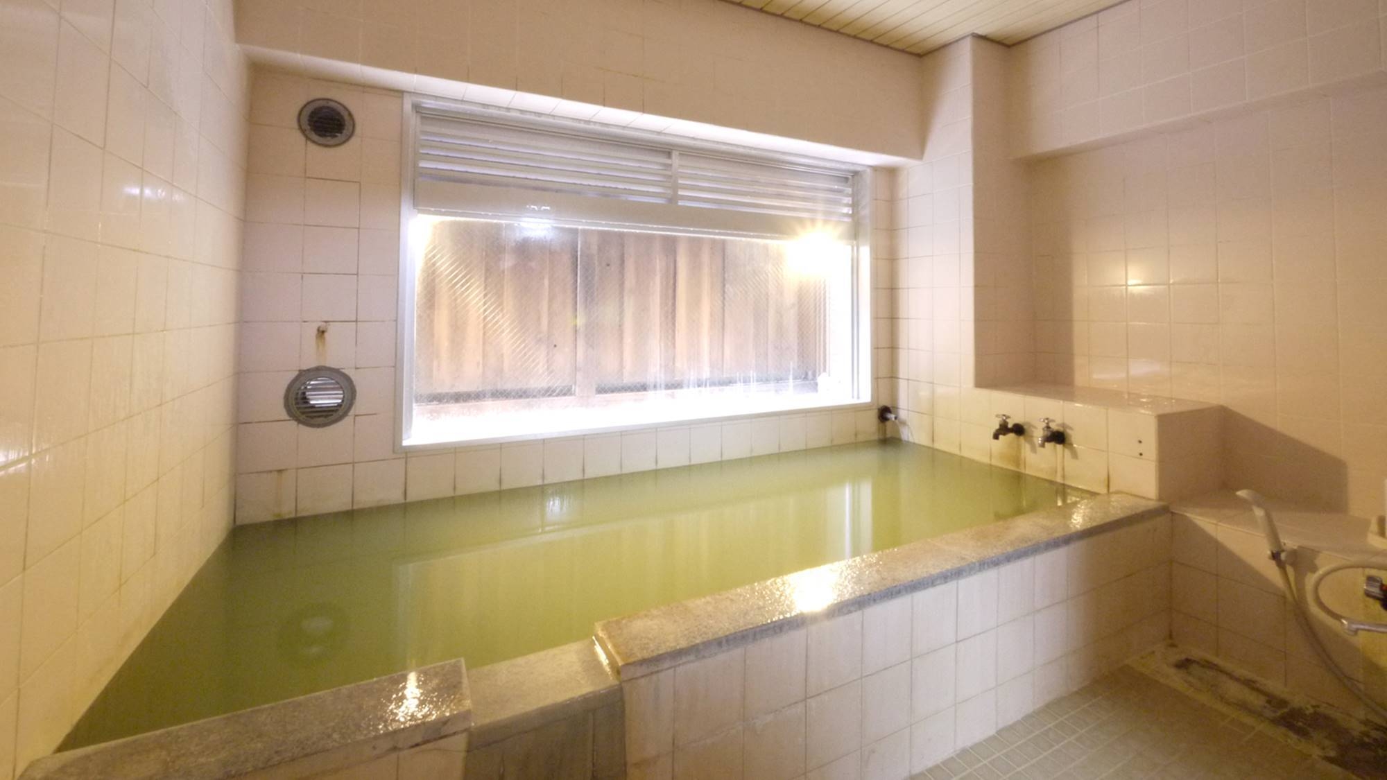 【スノーシュー体験】スノーシューセットが550円！返却後の温泉利用ＯＫ◎白銀の冬日光を満喫（2食付）