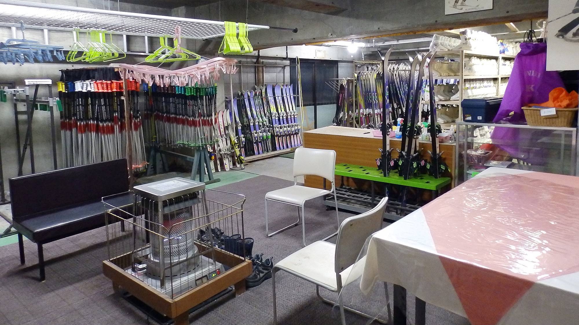 【格安スキーレンタルあり】●7大特典付●チェックアウト後の温泉利用ＯＫの冬満喫プラン（2食付）