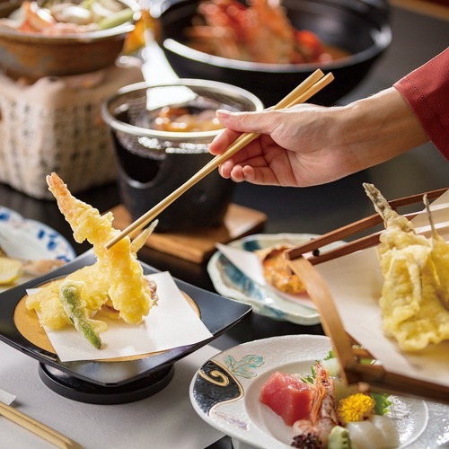 〜部屋数限定！ミラクルドリームサーカスチケット付プラン♪夕食は人気の和膳〜