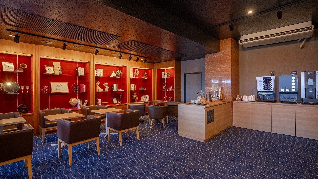 ラウンジコーナー