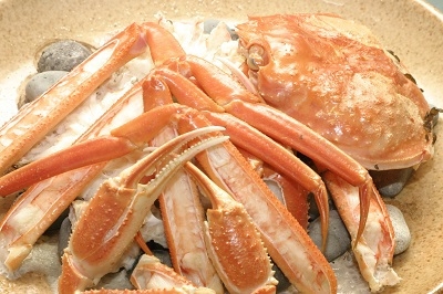 カニと海の幸で贅沢な時間を！！！