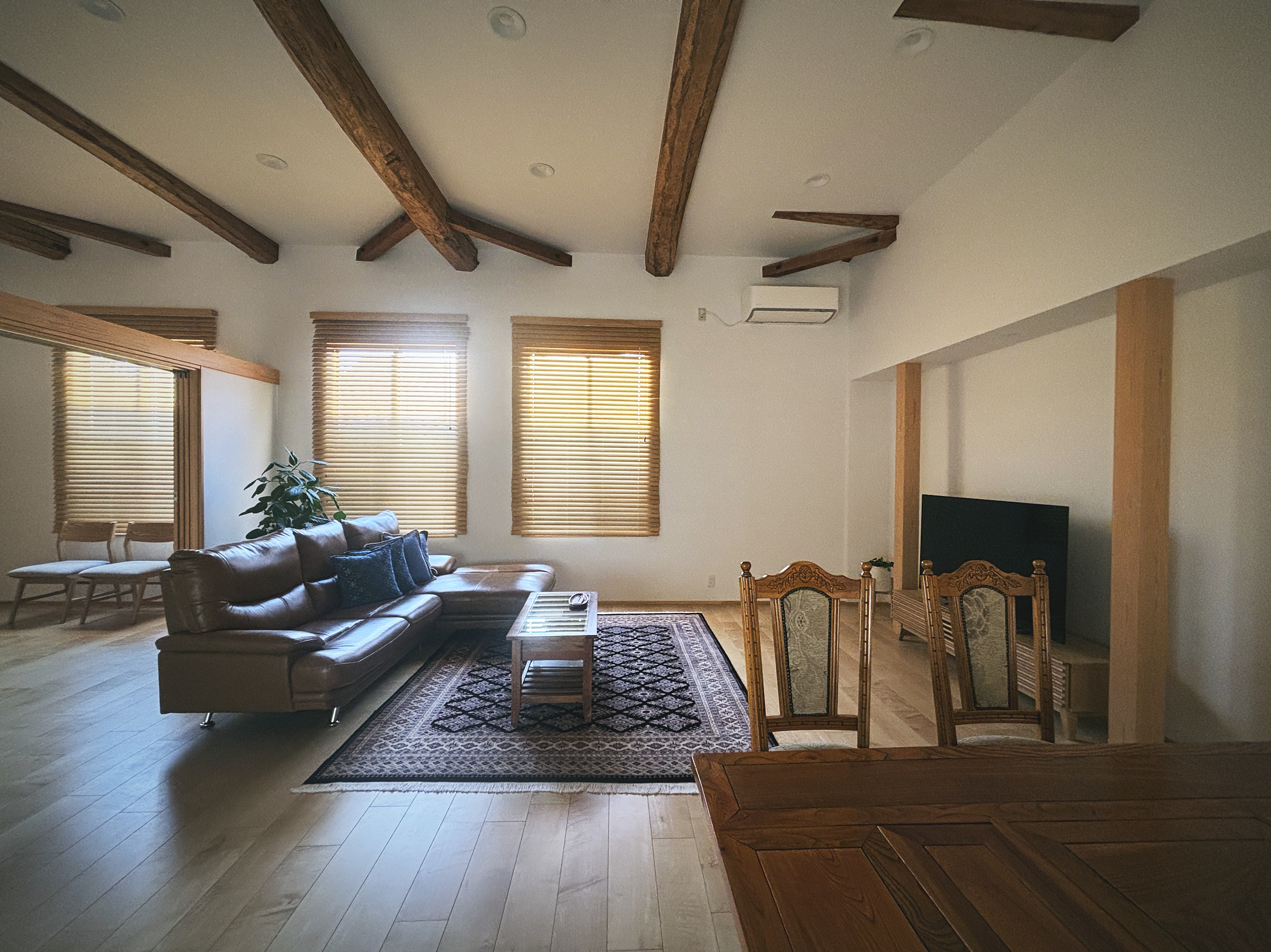 かきつばたリビング