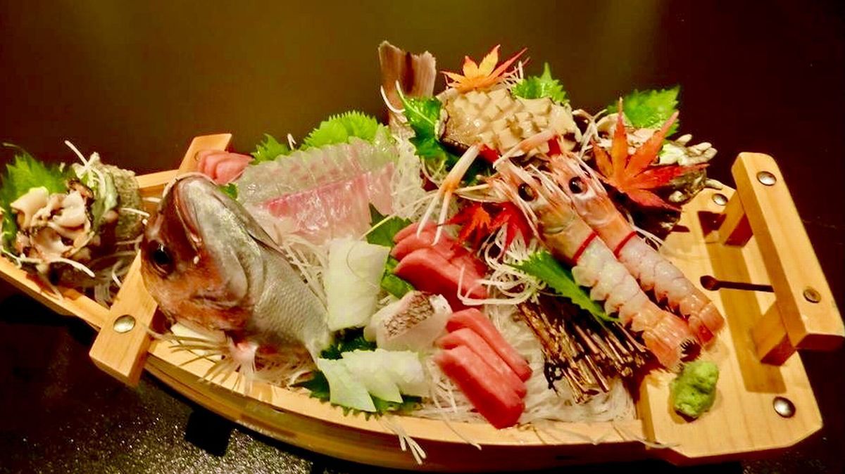 【１泊夕食付プラン】◇お部屋食◇アワビ／真鯛のお造り！豪華★5種の船盛り付き（朝食なし）