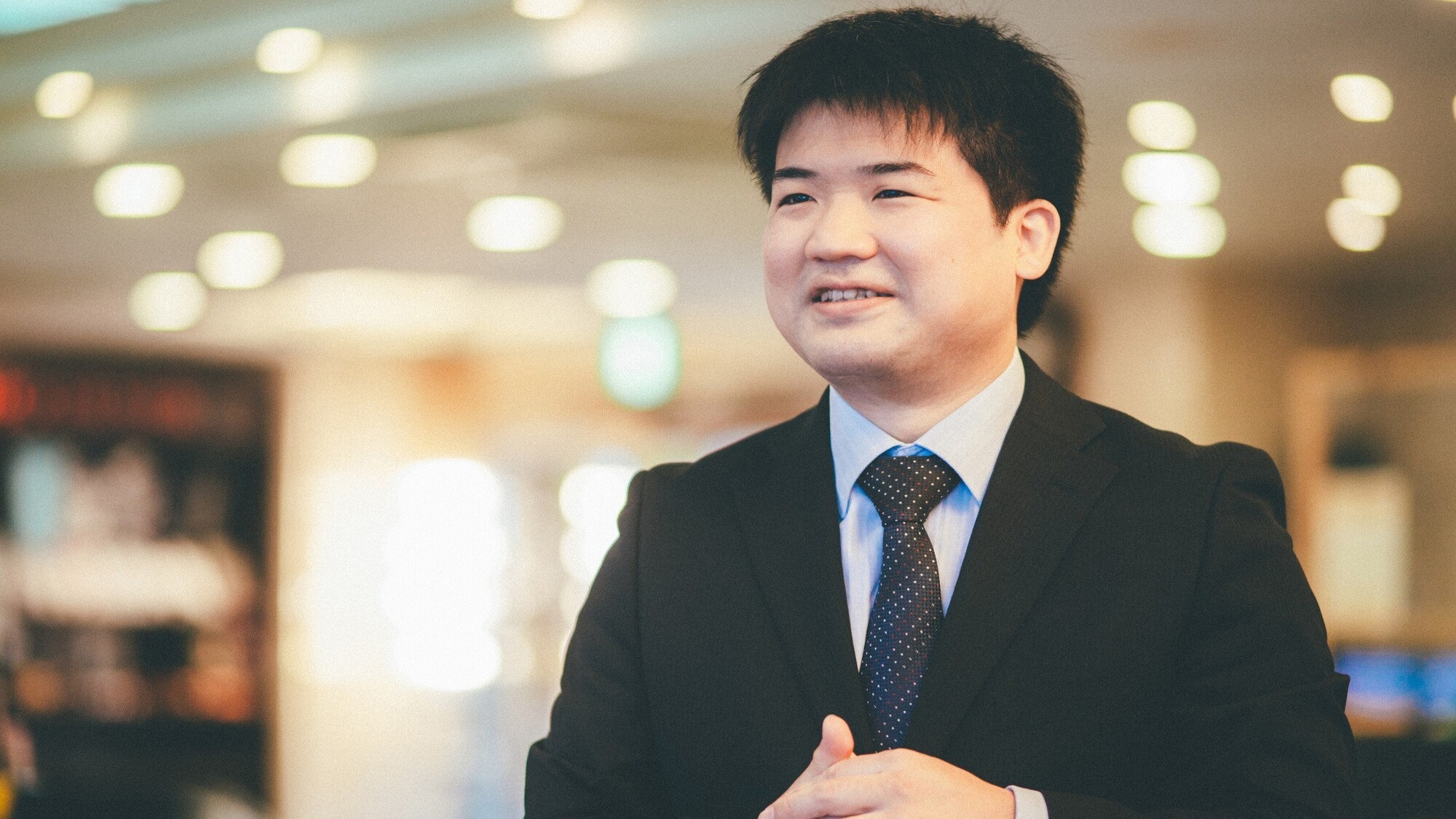 フロントスタッフが心を込めてお出迎えいたします