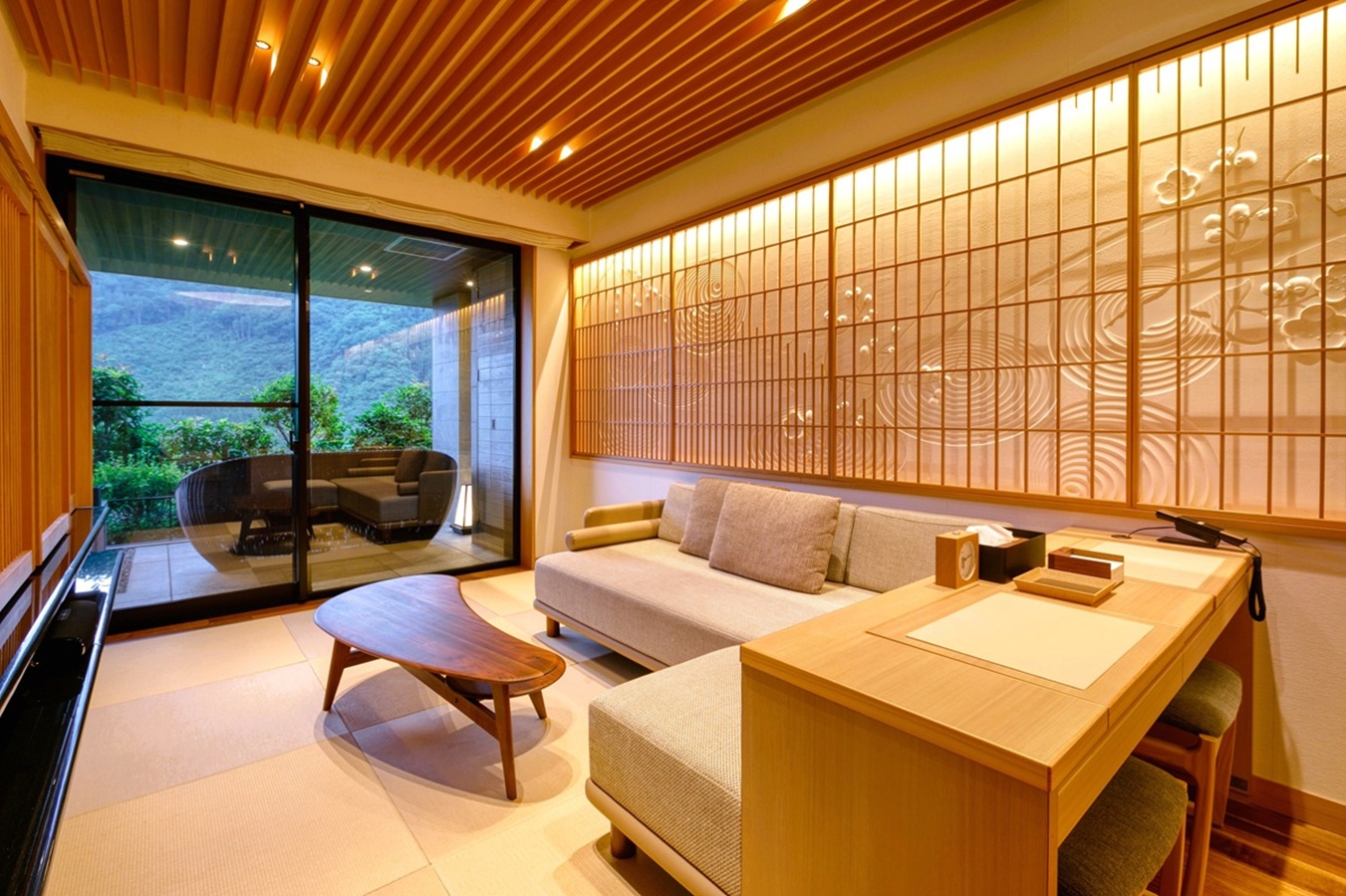 別邸『鶯宿デラックス』