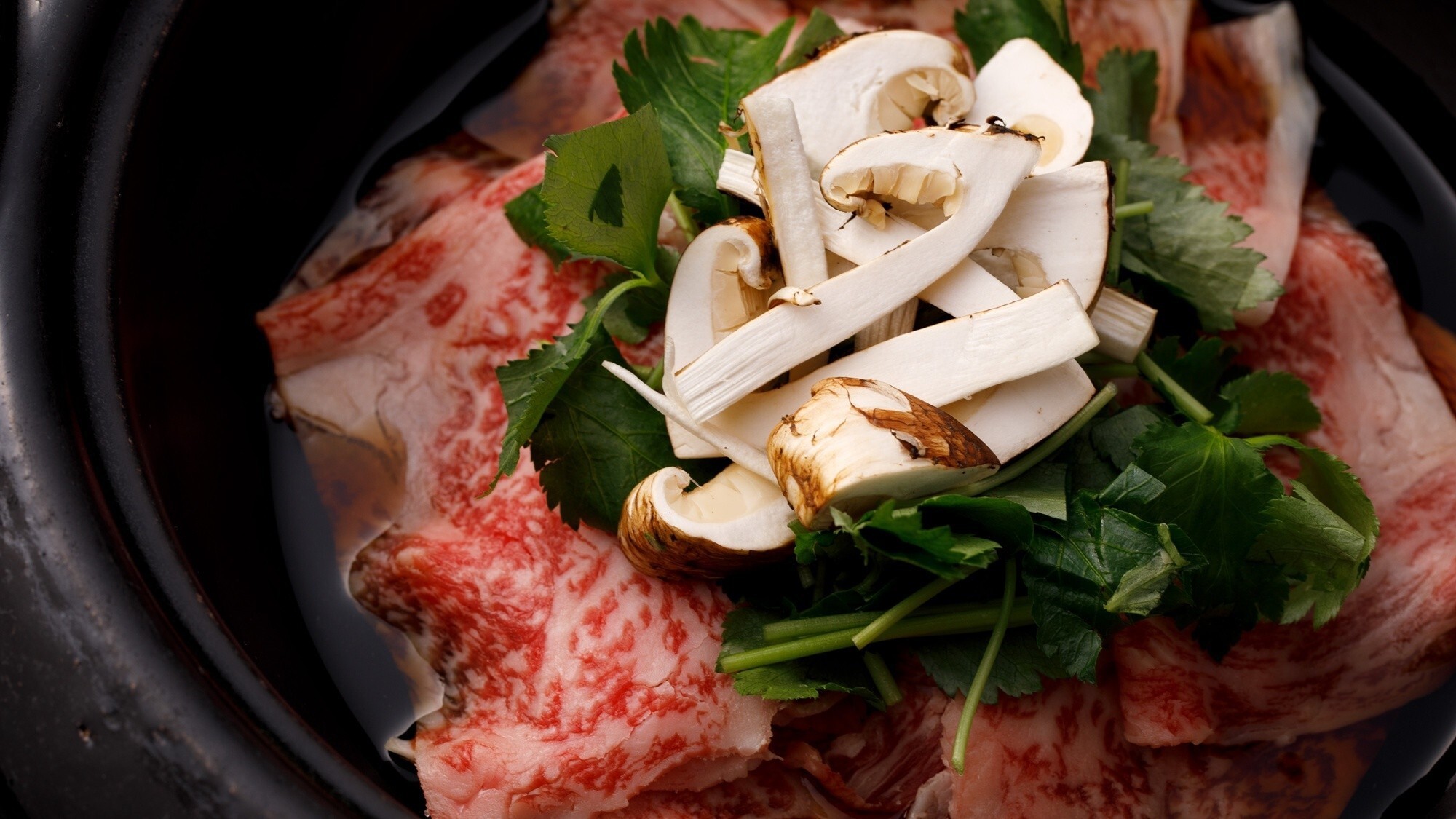 【2025年：秋】おおいた和牛を使った鍋※イメージ