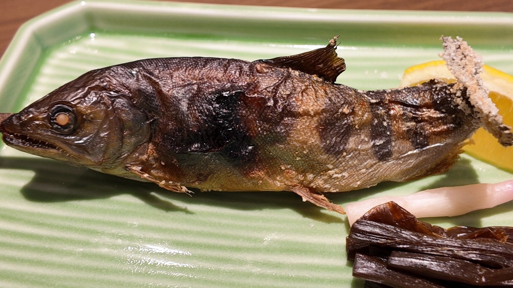 山女魚炭火焼